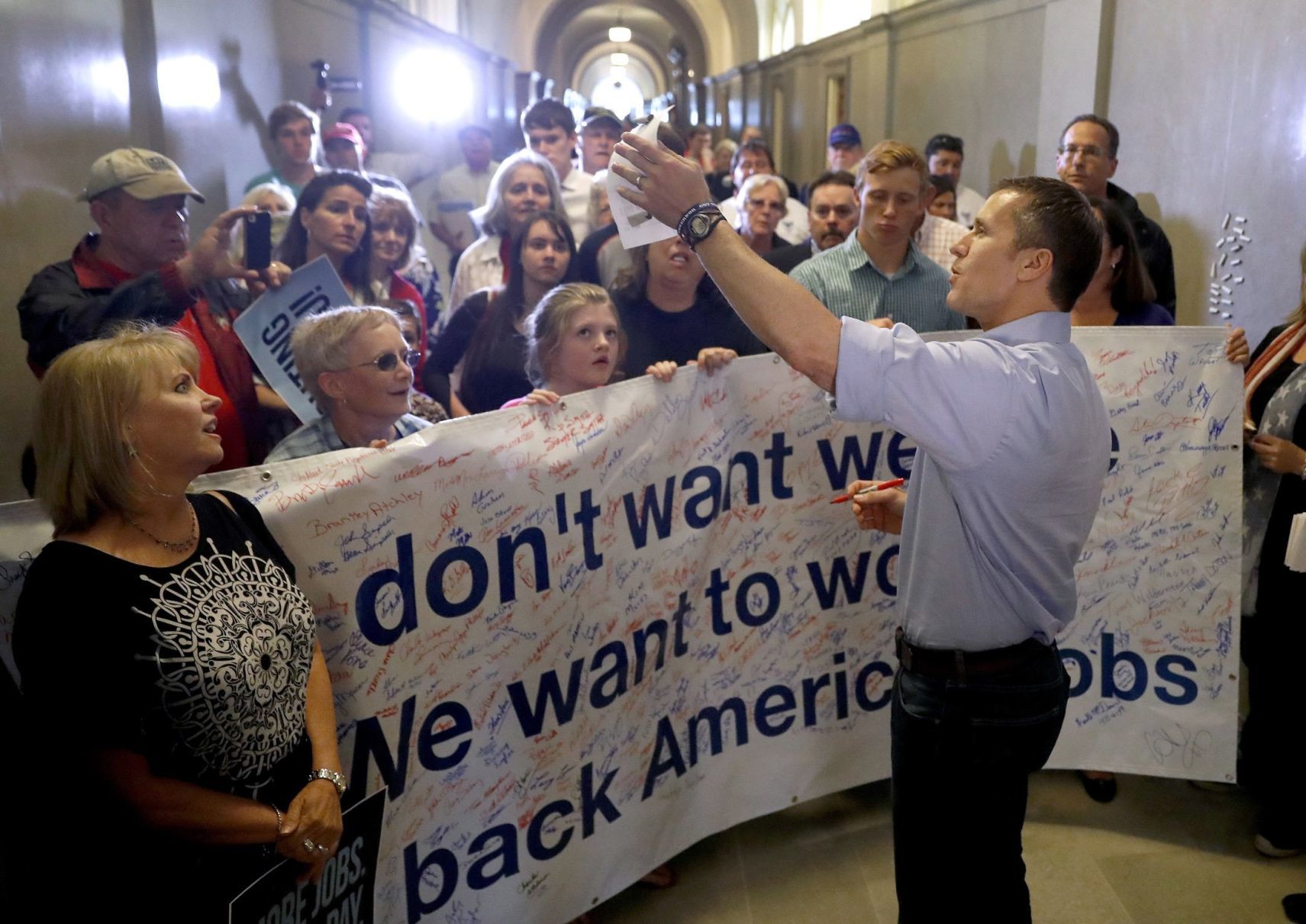 Senate sends Bootheel bill to Greitens, ends special session